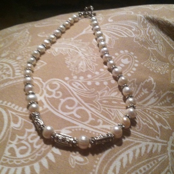 Freshwater pearl necklace
