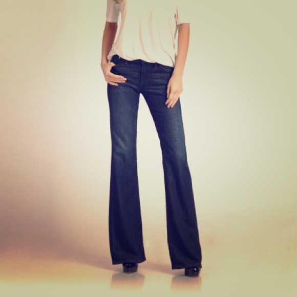 AG The Belle Flare jean - like new.