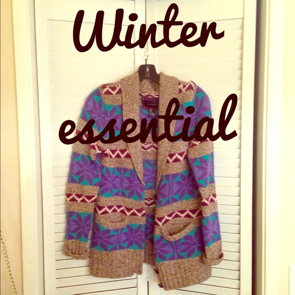 SALE: Winter sweater jacket