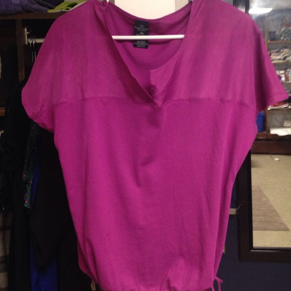 Loose-Fitted Fuchsia Top