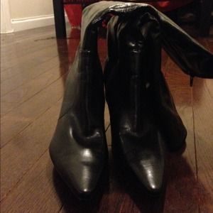 Kenneth Cole Reaction Boots