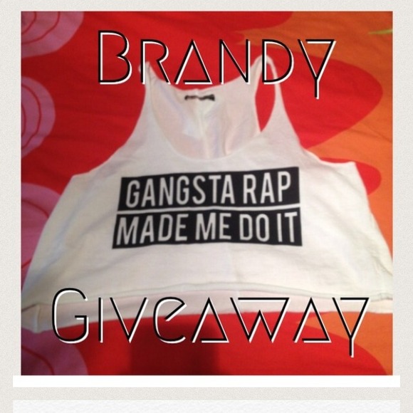 Brandy Melville Giveaway! - Picture 1 of 1