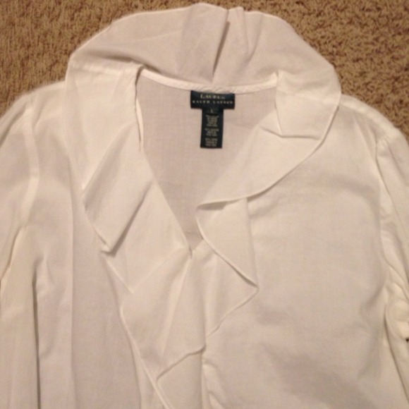 Whit shirt