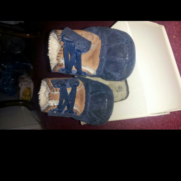 Baby boy UGGS - Picture 4 of 4