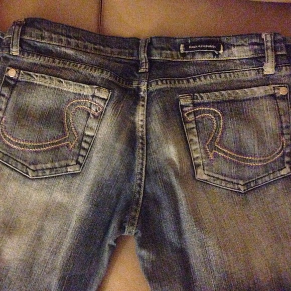 ROCK&REPUBLIC JEANS IN SIZE 30!!