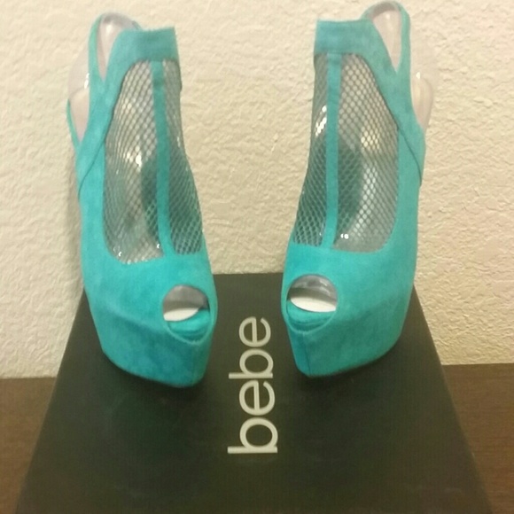 Bebe - Picture 2 of 3