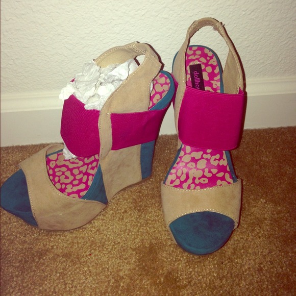 Beautiful Show stopper wedges.