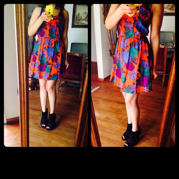 🍁💥Reduced 💥🍁Floral dress