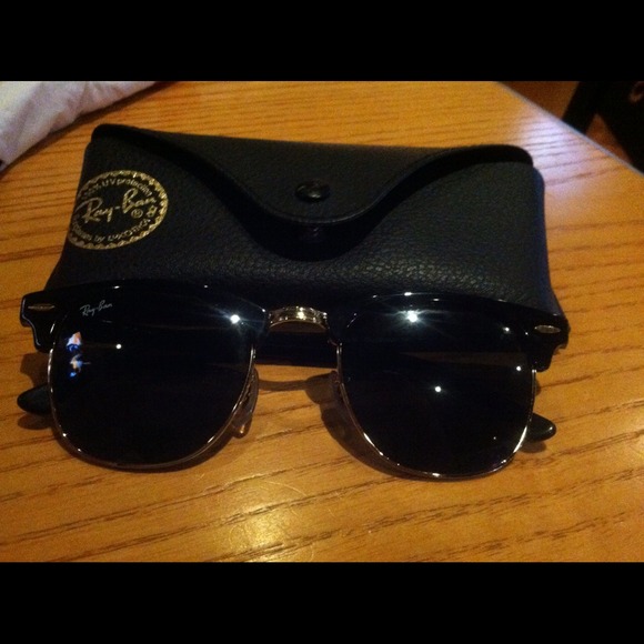 ✋ SOLD ✋Ray bans