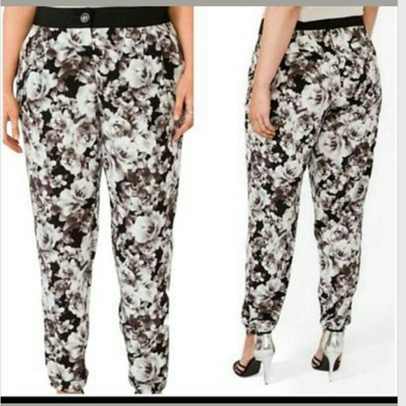 SOLD!!!Forever 21+ Rose Patterned Trouser Pant