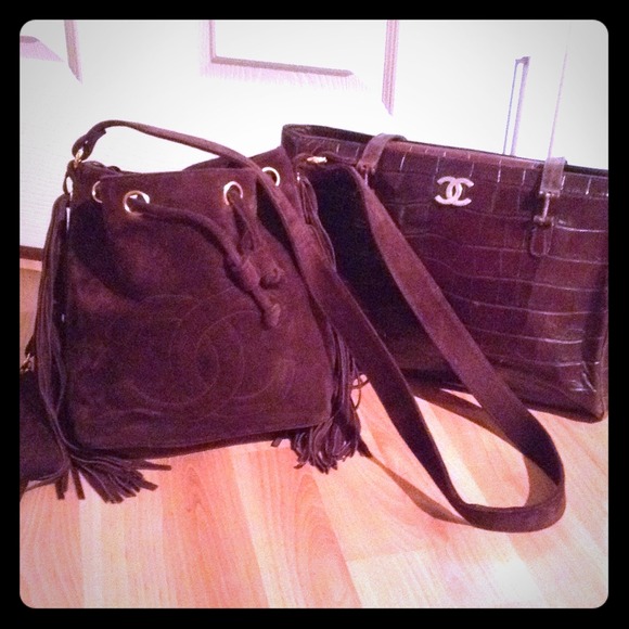VINTAGE CHOC CHANEL HANDBAGS - Picture 1 of 1