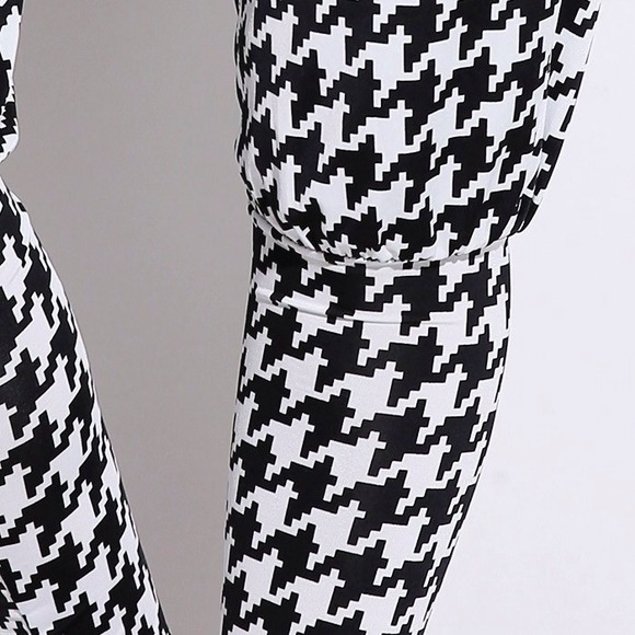 💢SOLD💢Black/white houndstooth harem slinky pants - Picture 3 of 4