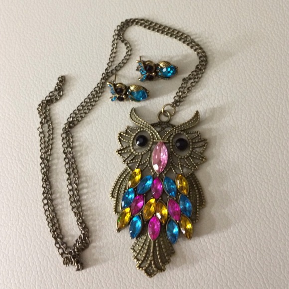 🌺 CUTE SET OWL CRYSTAL NECKLACE & EARRING 🌺