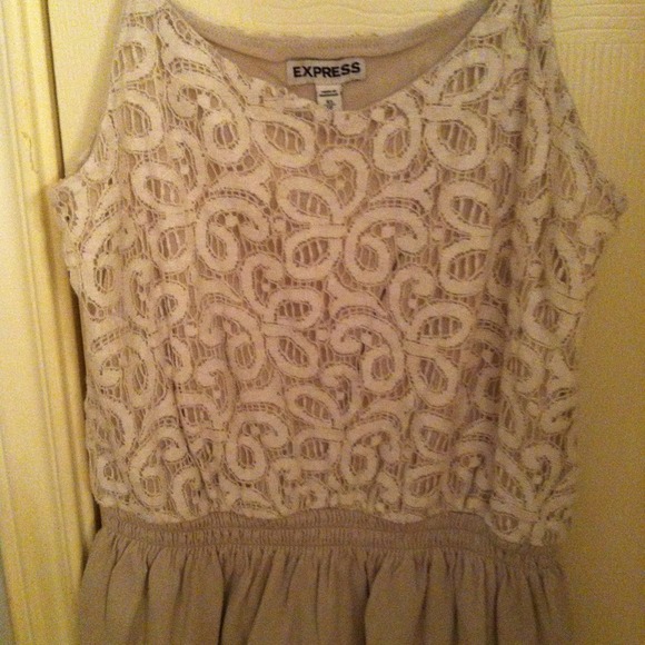 Express Top - Picture 2 of 2