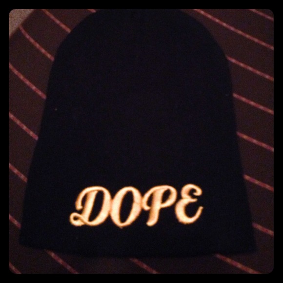 windsor Accessories - DOPE beanie🔥