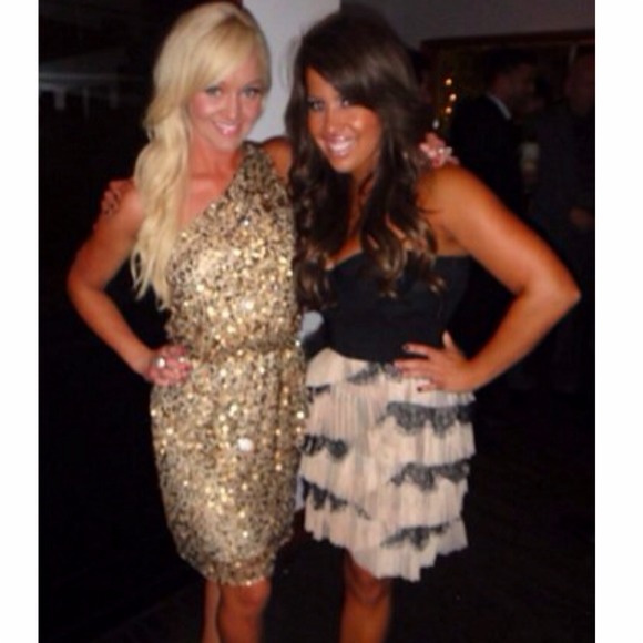 H&M Dresses & Skirts - 💋SOLD💋 H&M Cocktail Dress