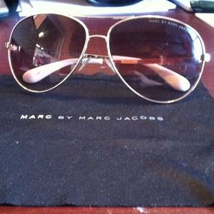 Marc Jacobs aviators