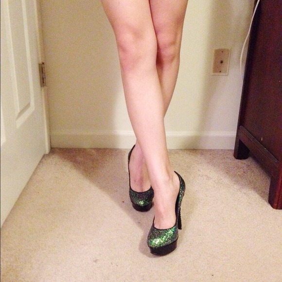 Rachel Roy-Green high heel shoes size 6