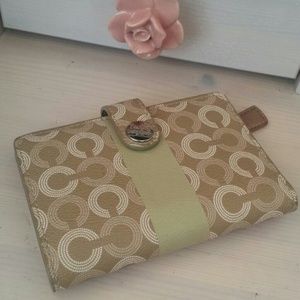 :Price Firm: reduced:: Coach signature wallet