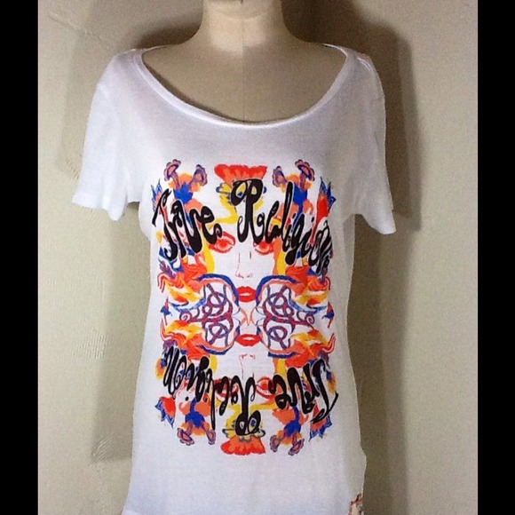 True religion t shirt sz M