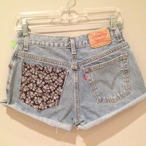 High-Waisted Levi's with Flowers on butt