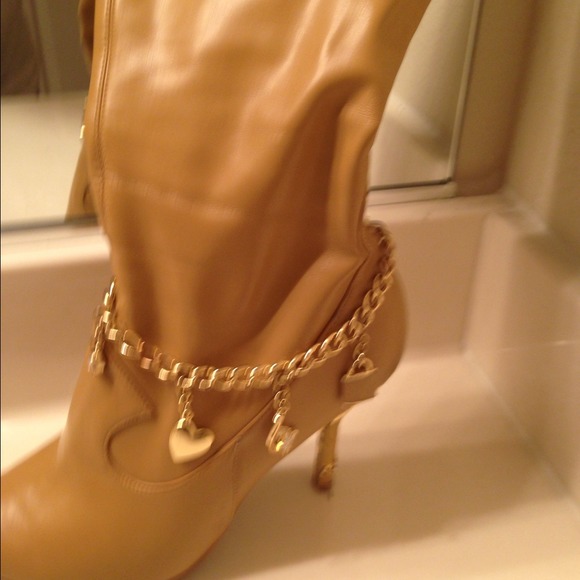 Baby phat boots size 7