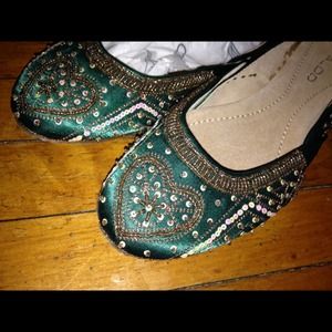 New Aldo heart beaded ethnic ballet flats sz 10.5