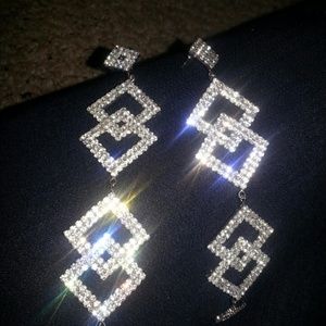 Silver stone earings