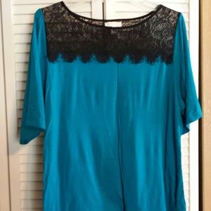 Charter Club Woman lace top on the shoulders
