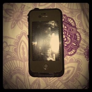 ⛔️⛔️SOLD⛔️⛔️Used lifeproof® case for iPhone 4/4s