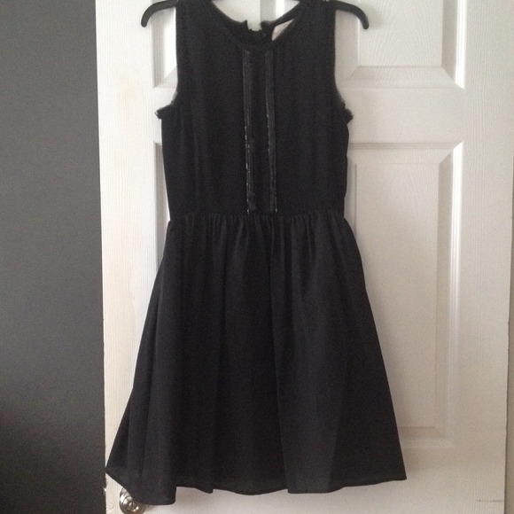 Jessica Simpson Black Sleeveless A-line Dress