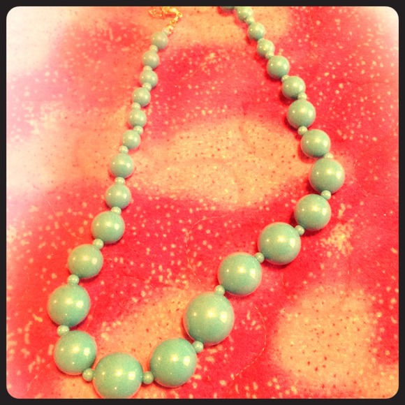 Chunky beaded necklace - Picture 1 of 1