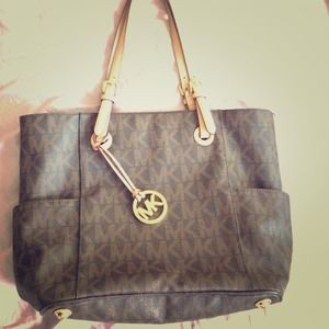 Michael Kors Tote purse