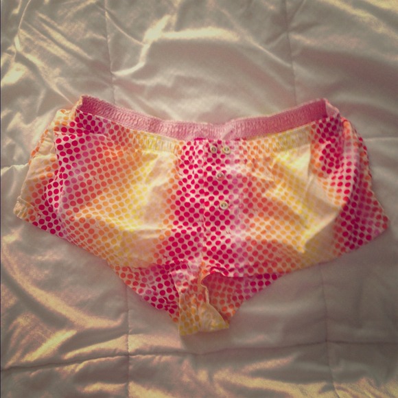 ✨Bundled✨Victoria's Secret ombre sleep shorts
