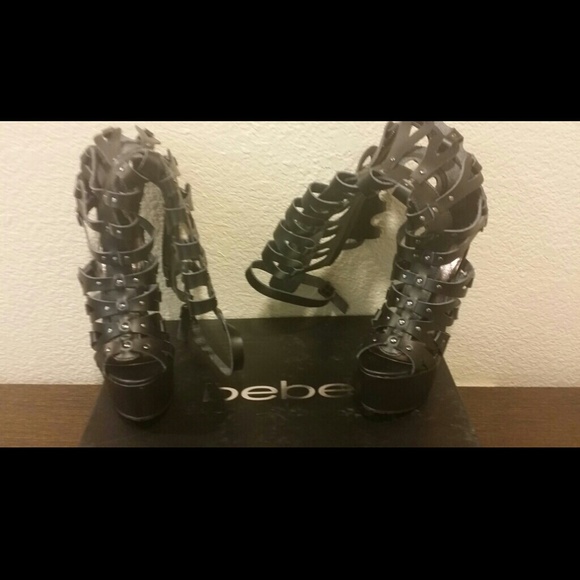 Bebe - Picture 4 of 4