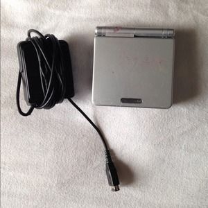 Grey game boy advance HOLD
