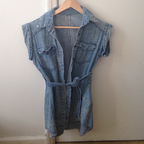 Denim sleeveless jacket - Picture 1 of 1