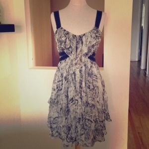 Cute DVF Dress - Size 6