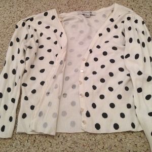 *Just Reduced!* Adorable Polka Dot Cardigan