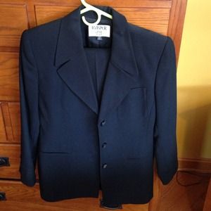 Black pant suit by KASPER.