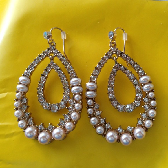 Ear rings