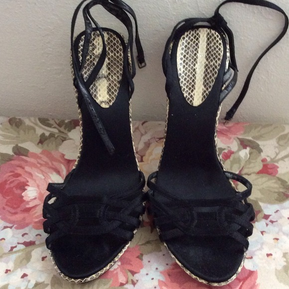 Black Heels Size 9 Perfect condition