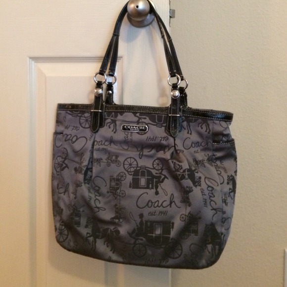 Coach purse