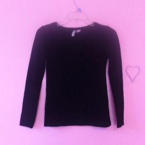 Basic Black Long Sleeve