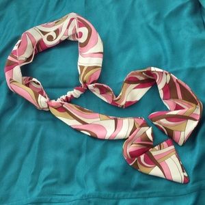 Traded to alambert Headband Scarf