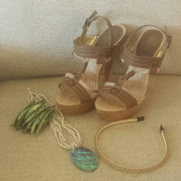 Practically New Charlotte Russe Heels Size 7