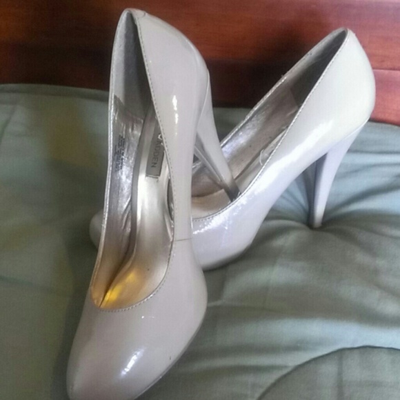 Nude Steve Madden heels
