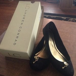 Lauren Conrad black flats w/ gold lock and key