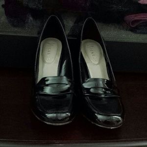 Nicklels black heels patent leather