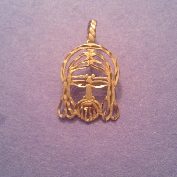 14k gold Jesus pendant